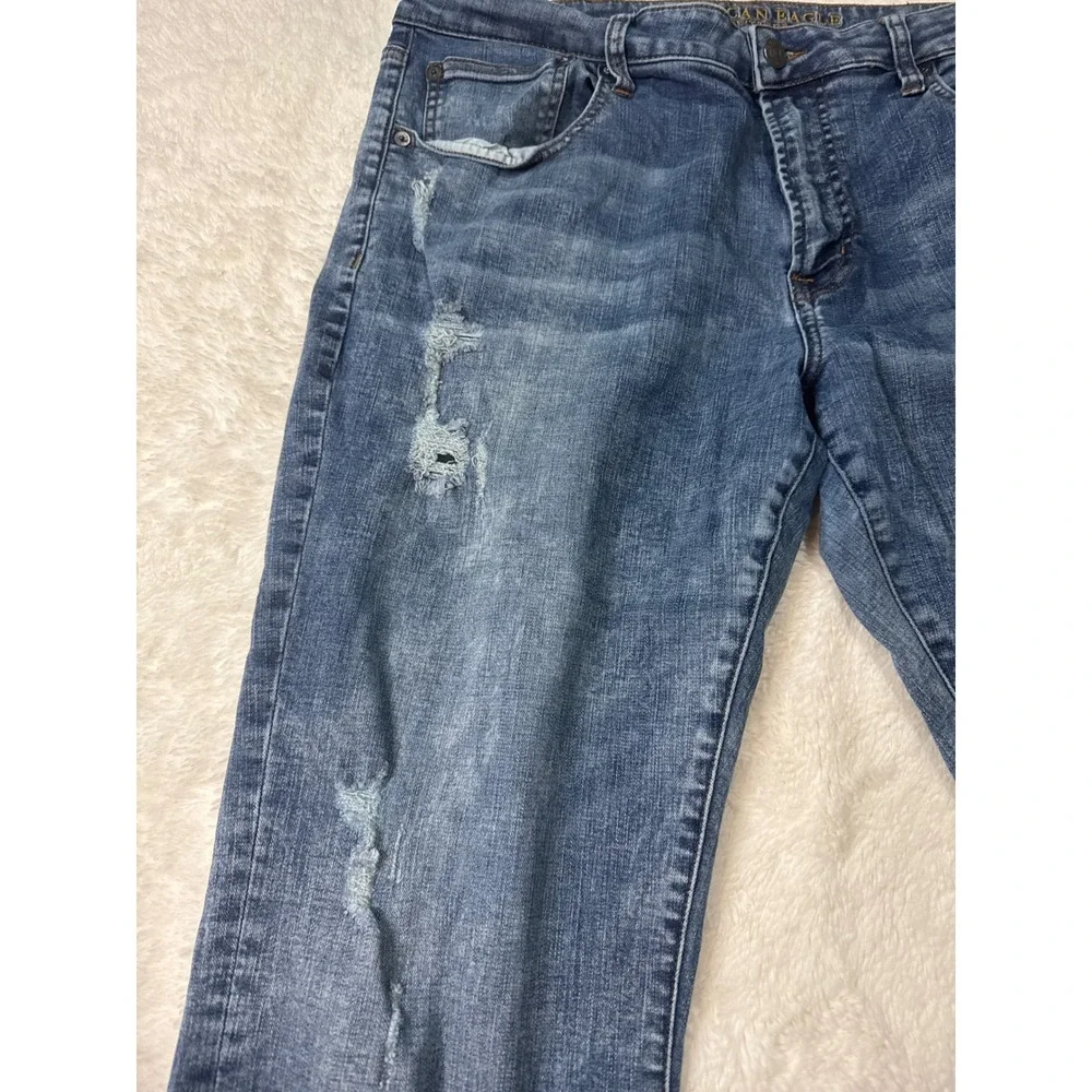 American Eagle Jeans‎ Mens 38x30 Blue Good Distressed Relaxed Straight Denim